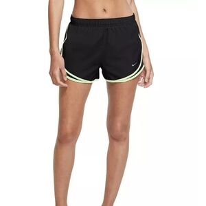 Nike Dri-Fit Solid Tempo Running Shorts Size Medium